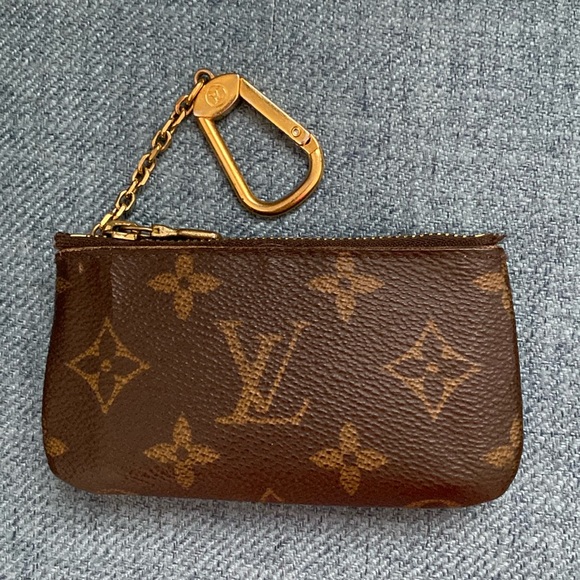 Louis Vuitton Monogram Key Pouch - Picture 1 of 16